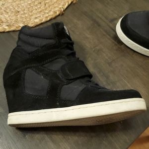 Black ash wedge sneakers
